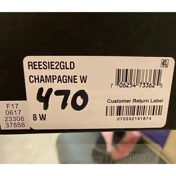 INC Crystal Open Toe with bow Sandals - Picture 8 of 8